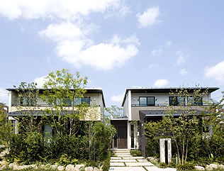 外観写真（平成21年8月撮影）