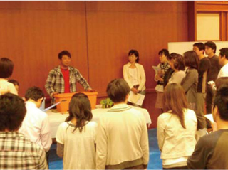 グリーンカーテンクラブで育てたスイカ(平成23年7月撮影)