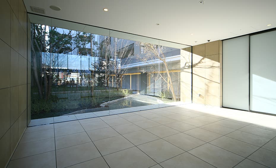 エントランスホール