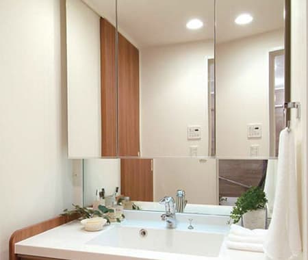 3面鏡付き洗面化粧台