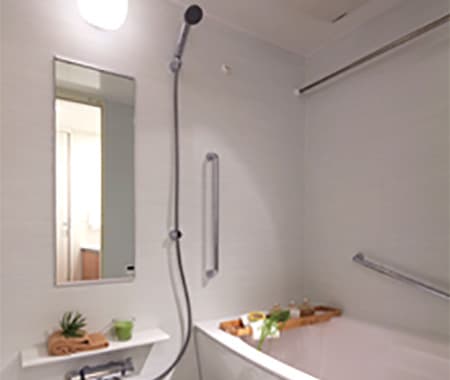 BATH ROOM（バスルーム）