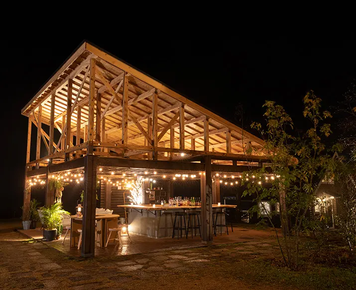 アウトドアバー グランピングイメージ