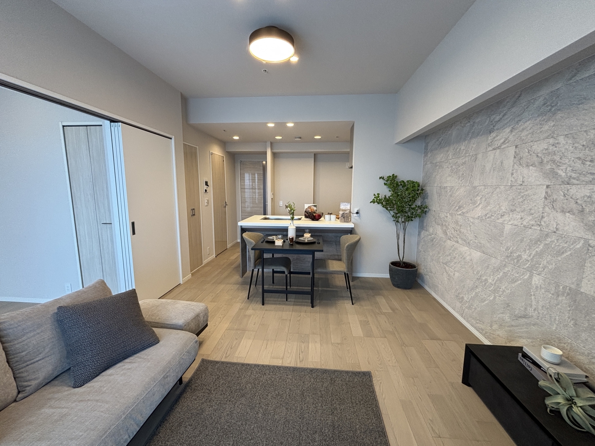 【リビング】アクセントタイルのあるLD(2026年3月)