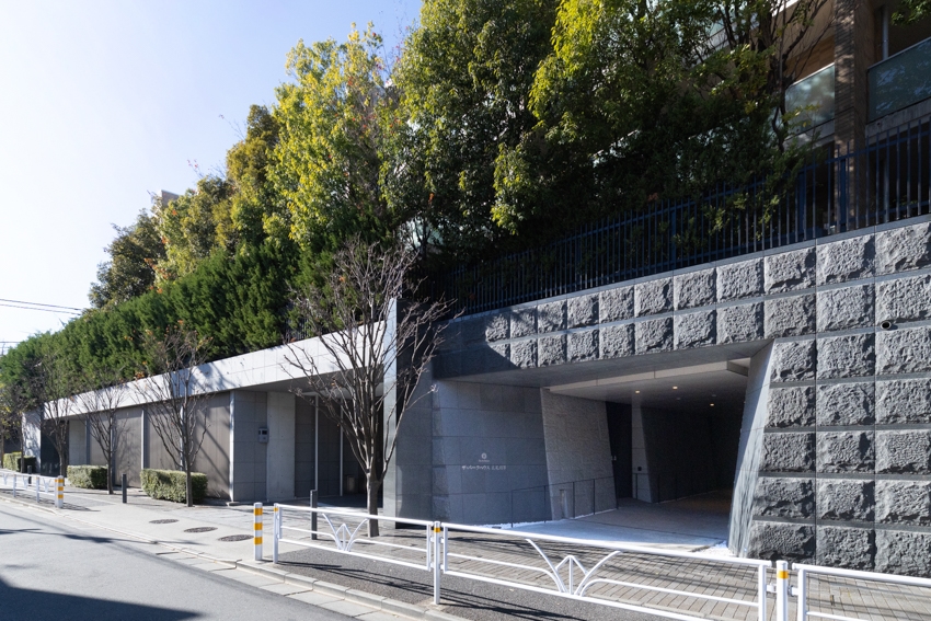 【エントランス】マンションエントランス(2026年2月)