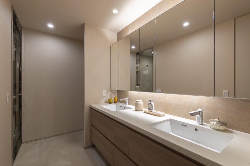 【洗面台・洗面所】慌ただしい朝に嬉しい２ボウル洗面化粧台。(2026年2月)