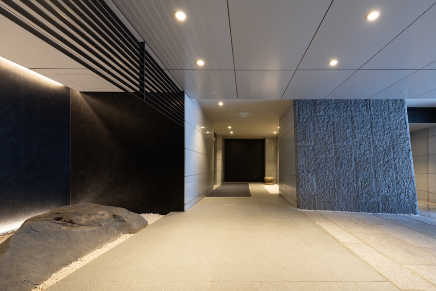 【ロビー】エントランスアプローチ(2026年2月)