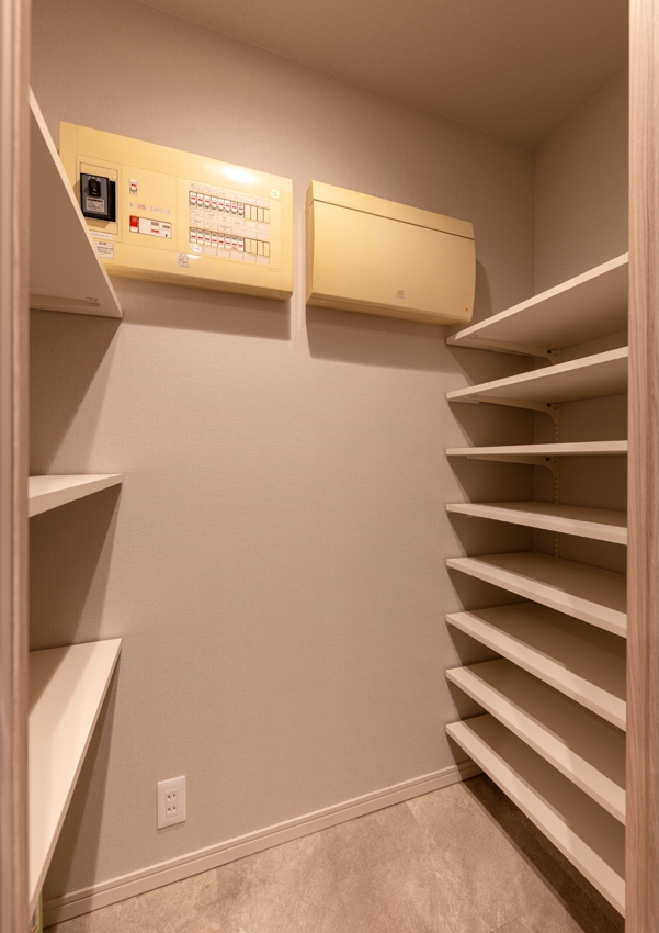 【収納】たっぷり容量のシューズインクローゼット。(2025年12月)
