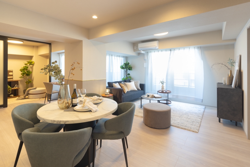 【リビング】LDと繋がる洋室(2)(2025年11月)