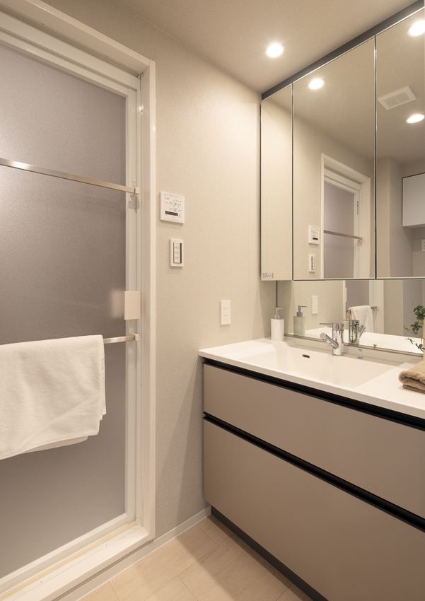 【洗面台・洗面所】収納豊富な洗面スペース(2026年1月)