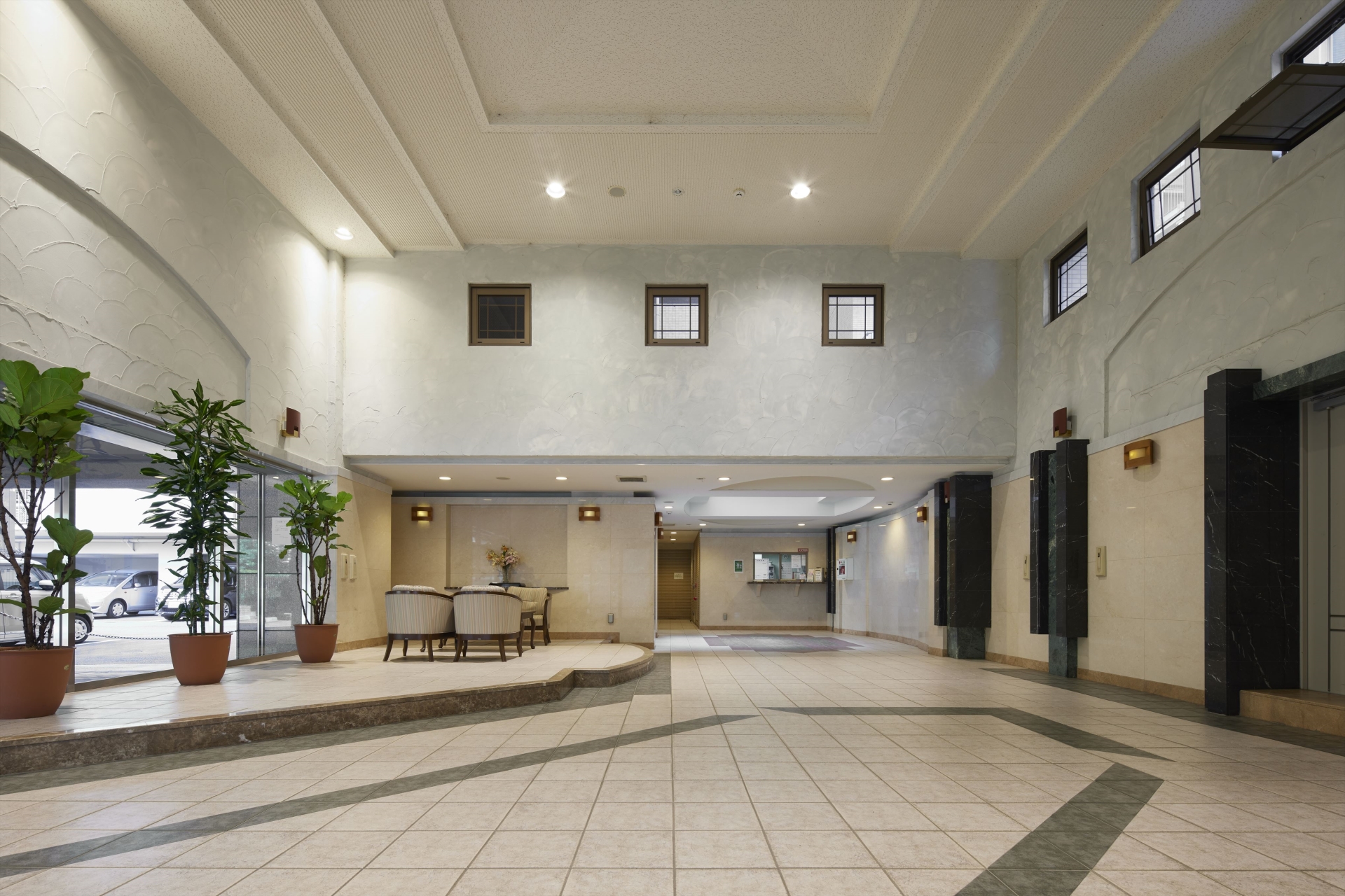 【ロビー】(2024年7月)