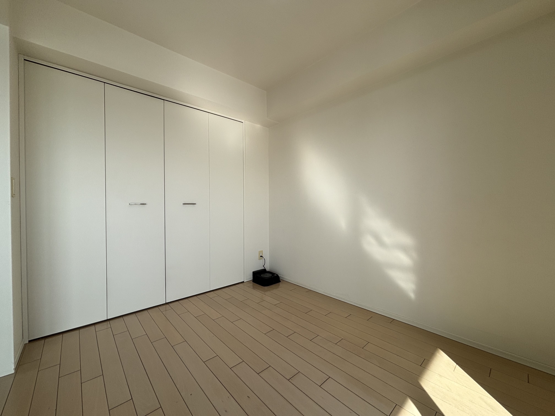 【居室】4.5帖の洋室(3)(2026年3月)