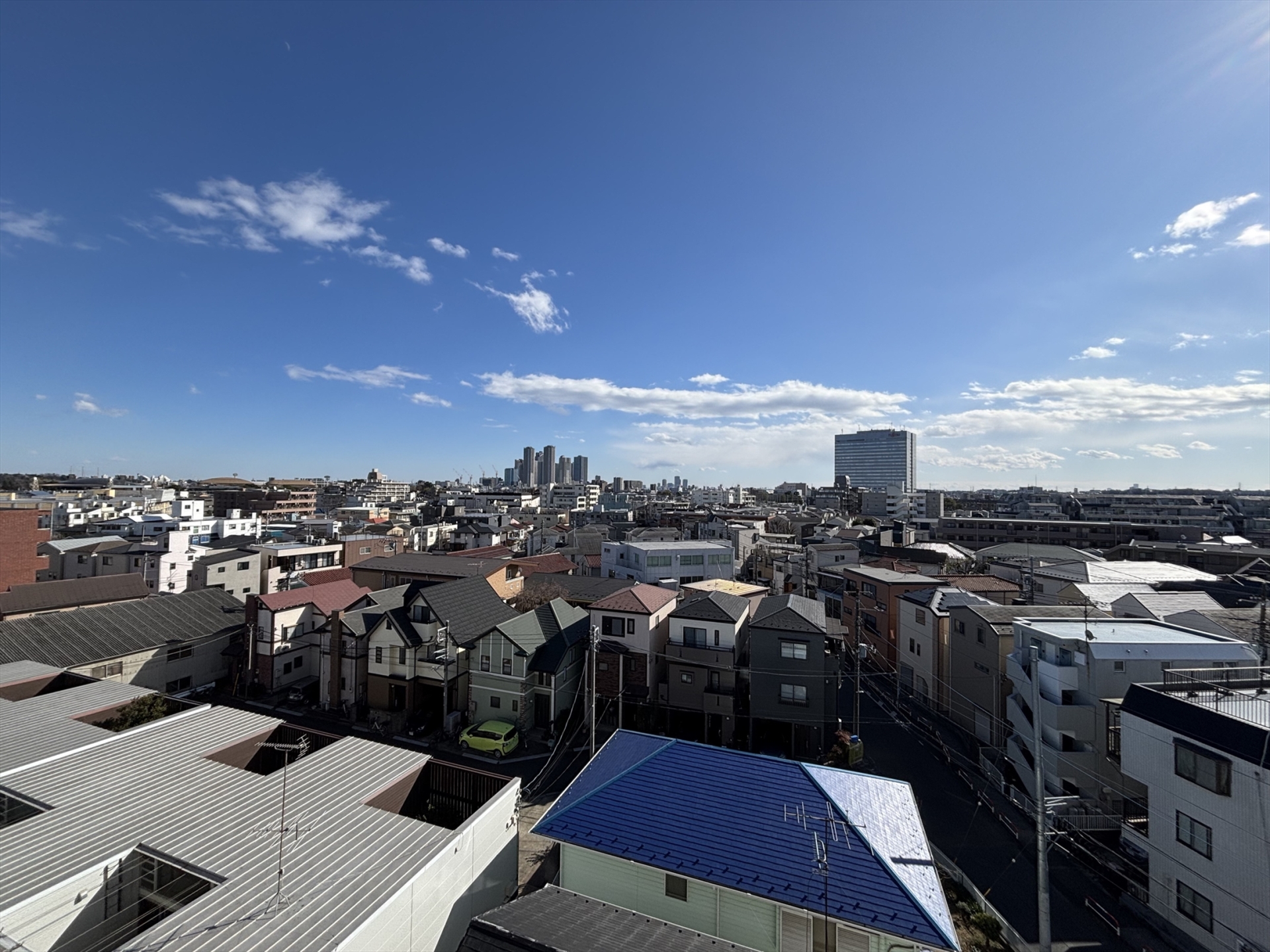 【バルコニー】最上階で開放感のある眺望(2026年3月)