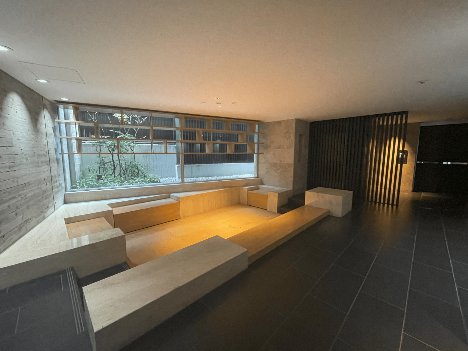 【ロビー】(2025年12月)