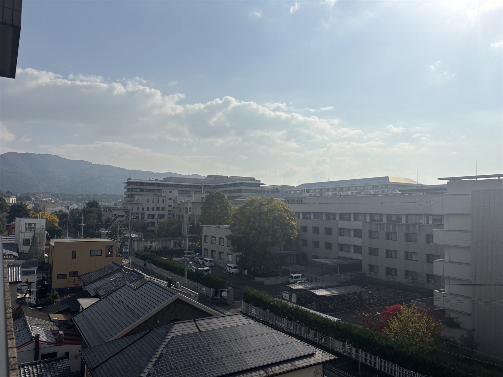 【その他画像】バルコニーから東南方向を望む(2026年1月)