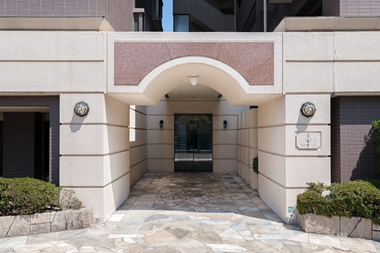 【エントランス】(2025年5月)