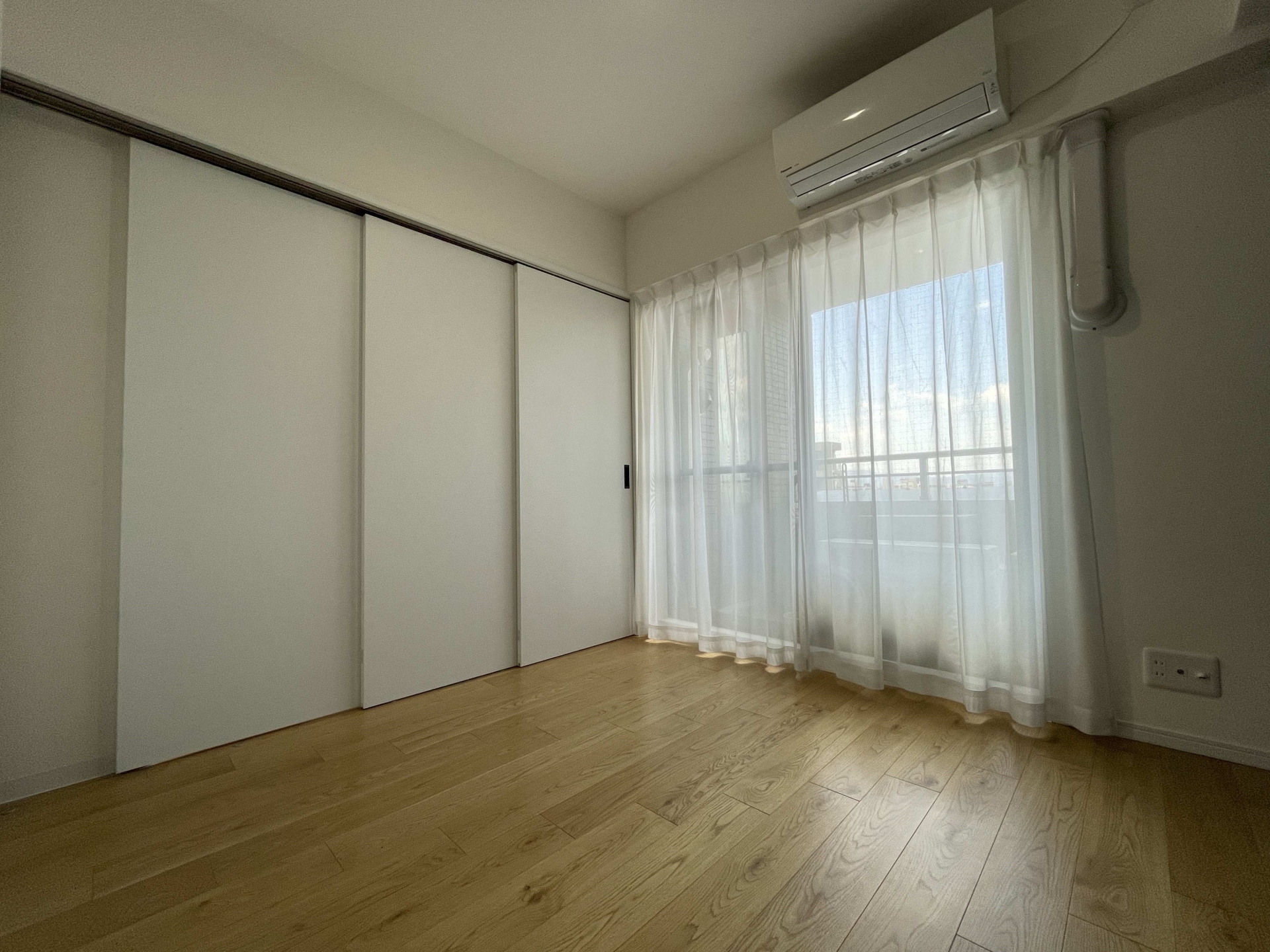 【居室】洋室（２）約4.5帖(2026年2月)