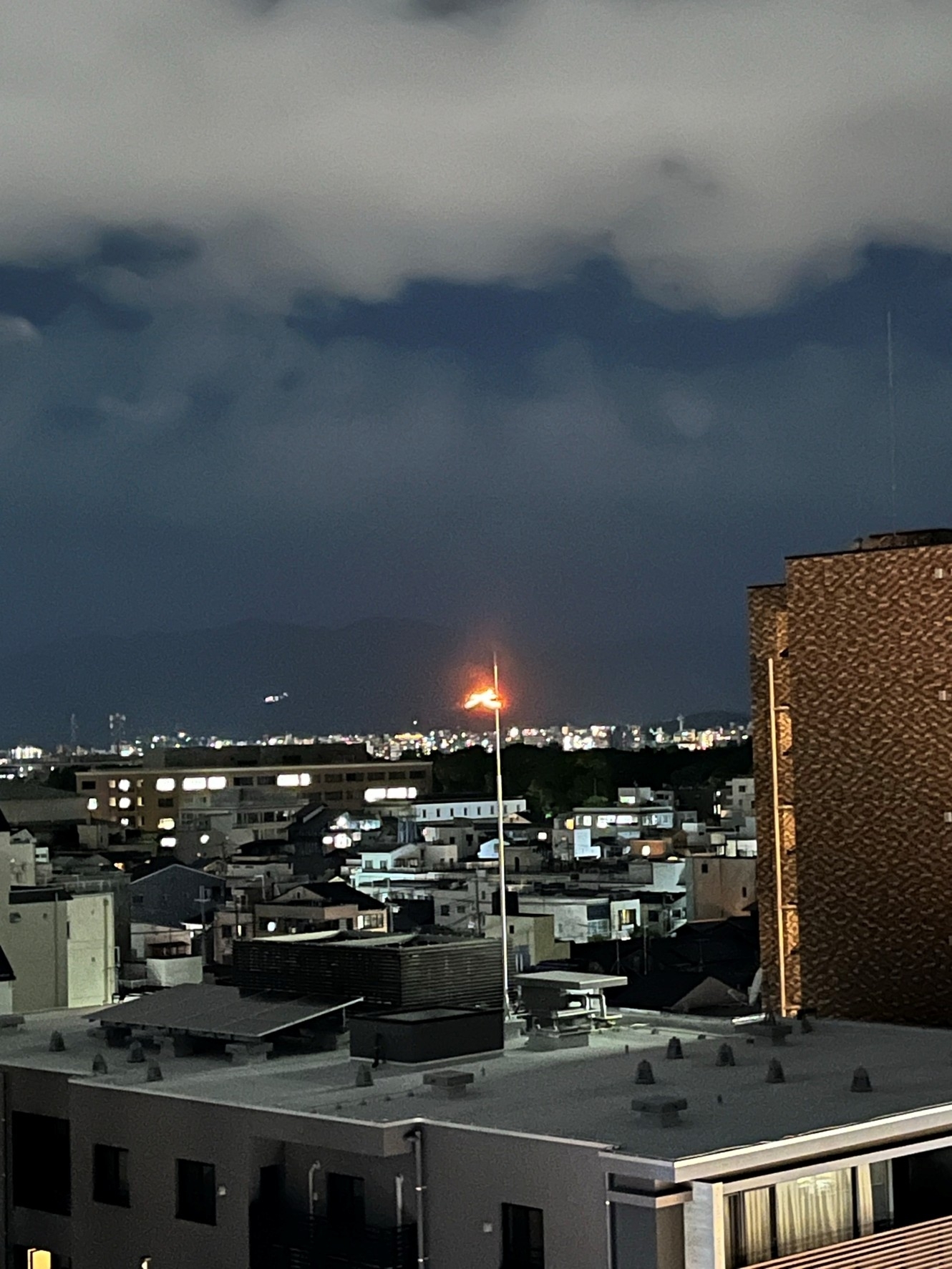 【その他画像】LDより北西向きの眺望_送り火を望む(2025年8月)