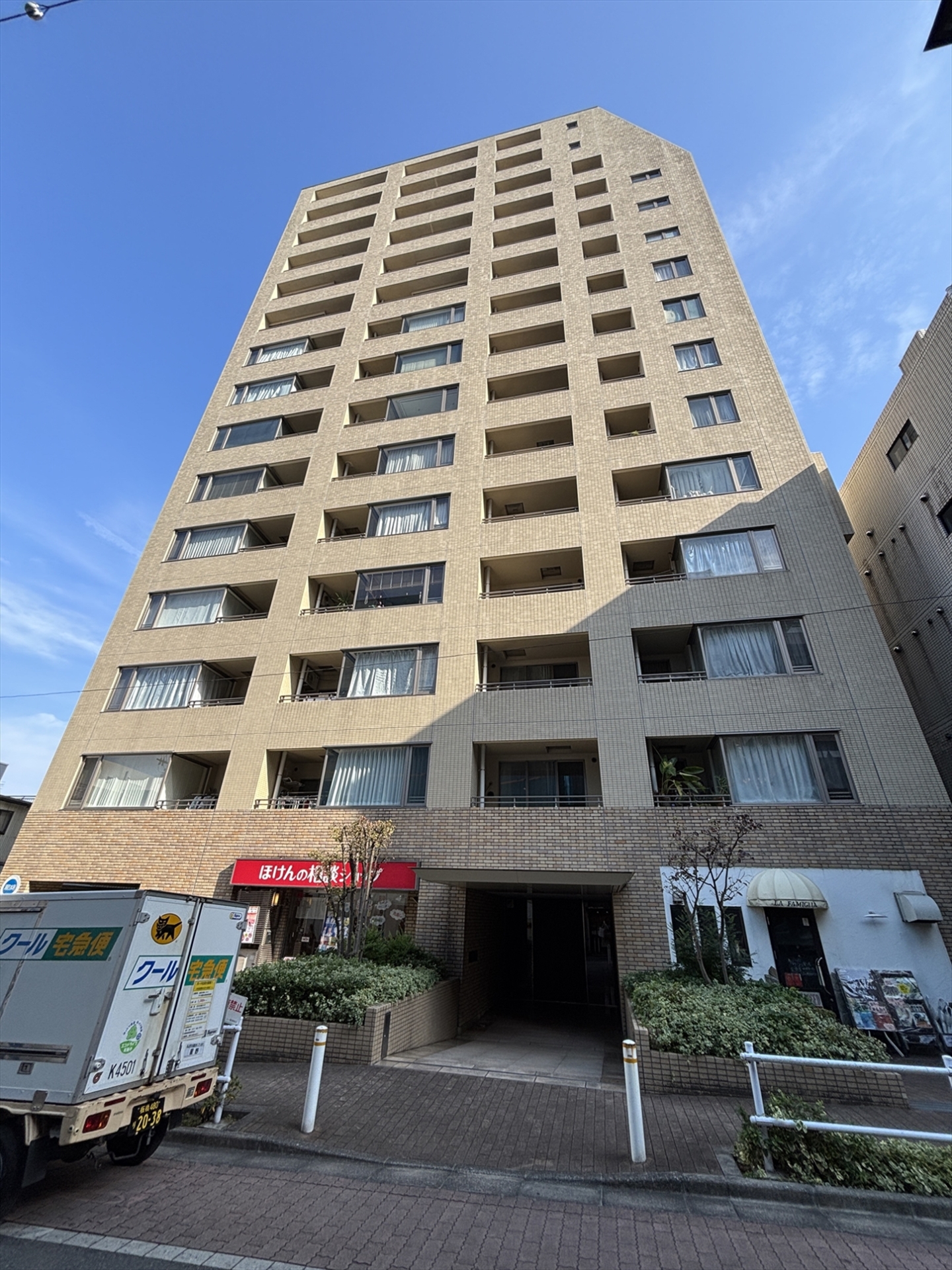 【外観】都営三田線「板橋区役所前」駅より徒歩7分(2025年11月)