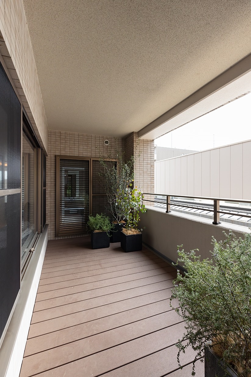 【バルコニー】インナーバルコニー(2026年4月)