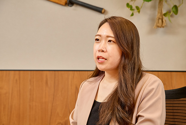 インタビューイメージ写真