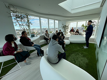 自身の経験が入居者さま同士のつながりを深めたいきっかけに。のイメージ画像