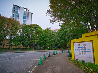 国立成育医療研究センター 写真