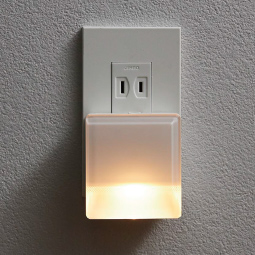 足元保安灯 写真