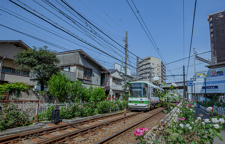 町屋駅周辺の街並み（約330m・徒歩5分）