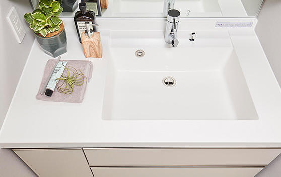 イニシアラウンジ三田／3LDKコンセプトルーム・洗面写真（2022年1月撮影）