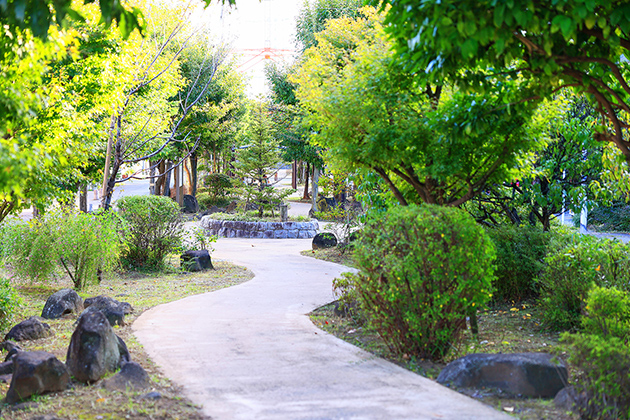 しおかぜ緑道 （徒歩19分 / 約1,480m）