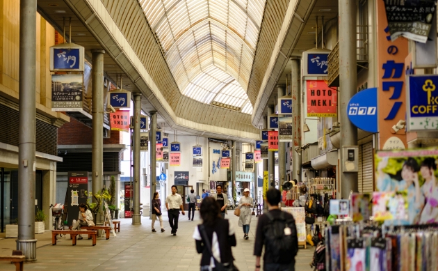 久留米ほとめき通り商店街（約1,490m）