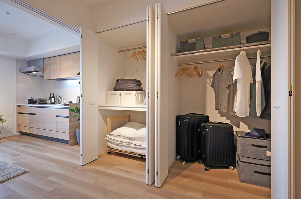 キッチン／洋室収納