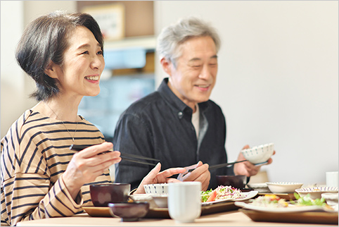 カフェダイニングでのお食事