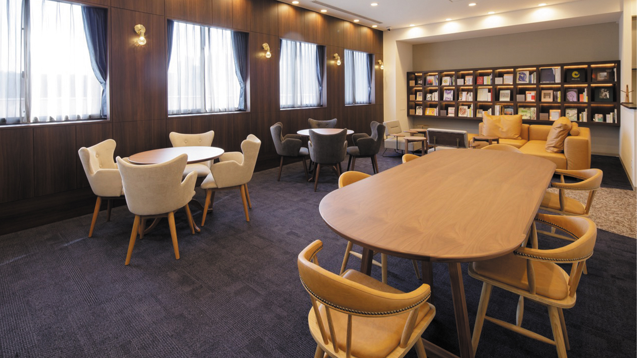 2階エントランスラウンジ・オーナーズラウンジ/建物全体共用部分（2024年7月撮影）