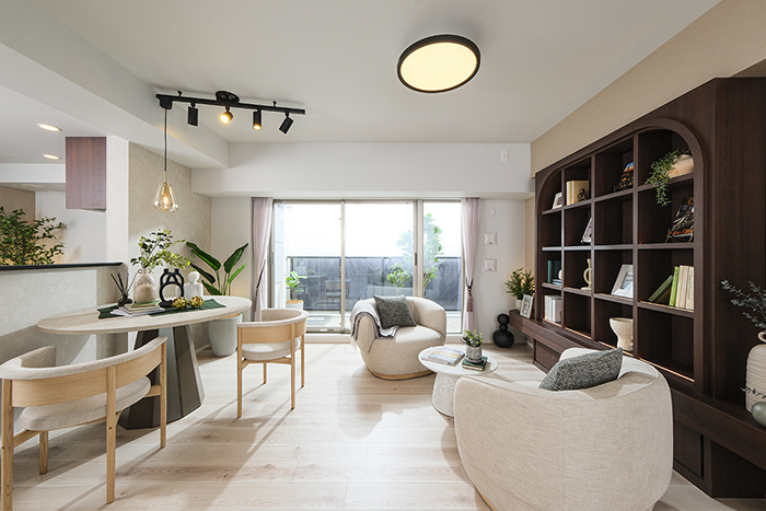 Aタイプモデルルーム リビング・ダイニング（2025年7月撮影）