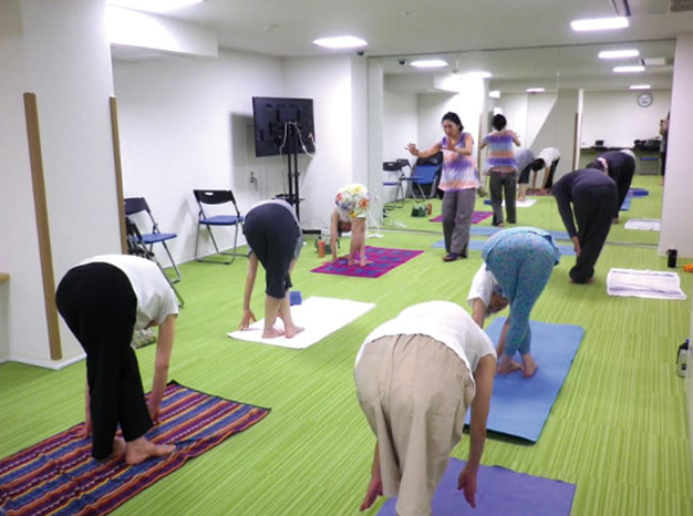 グランコスモ武蔵浦和 ヨガ体験会（2016年8月撮影）