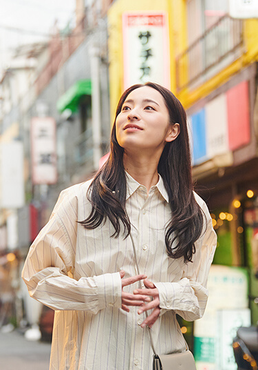 飲み屋横丁（A約1,050m・徒歩14分、B約1,080m・徒歩14分）