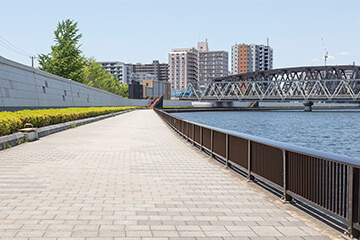 千住隅田川テラス