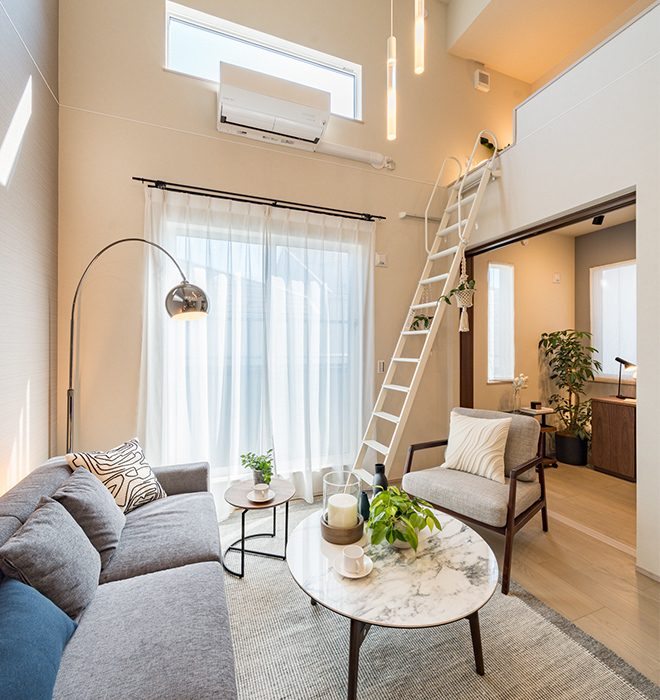 リビング・洋室3・ロフト（2025年8月撮影）