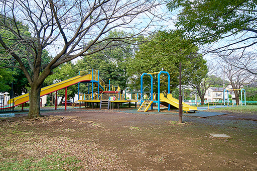 広域避難場所〈和田堀公園ワンパク広場〉（約200m〜240m／徒歩3分）