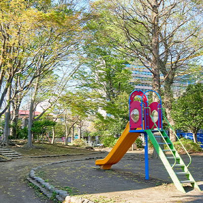 たかはら公園（約200m〜210m／徒歩3分）