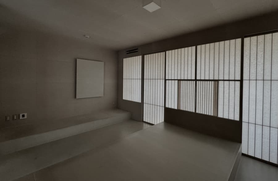 LOG（提供写真）