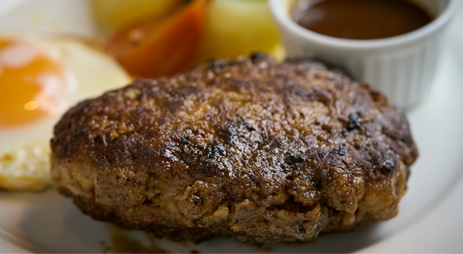 寺町ハンバーグ極楽蜻蛉（現地より約170ｍ/2024年11月撮影）