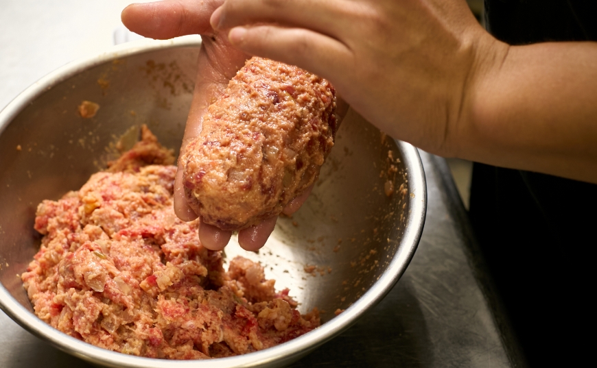 寺町ハンバーグ極楽蜻蛉（現地より約170ｍ/2024年11月撮影）